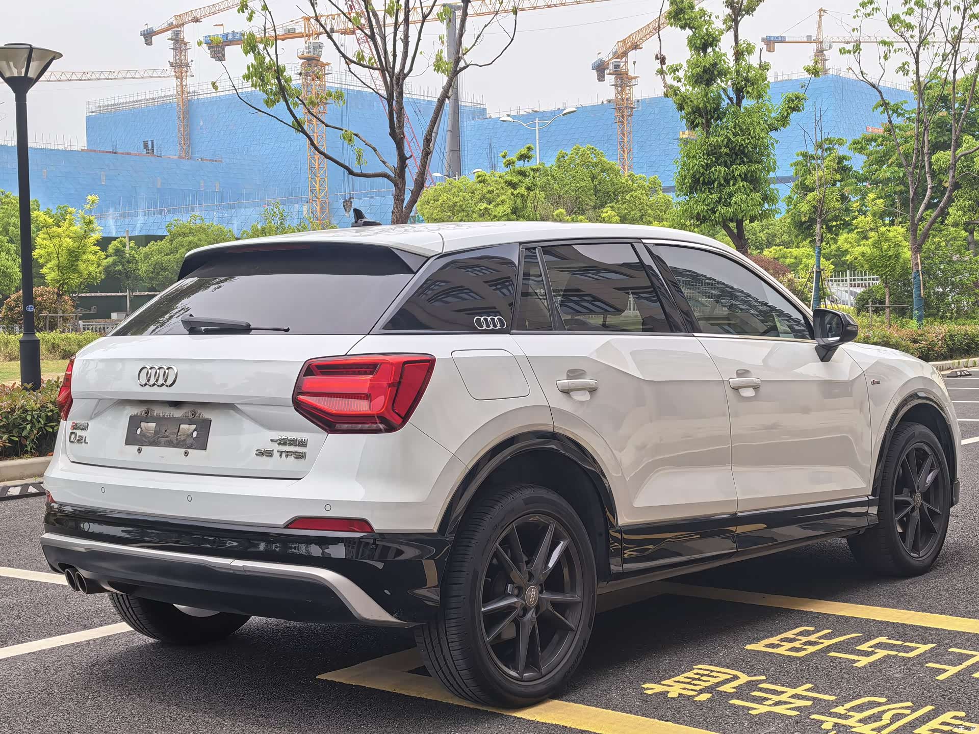 Audi Q2L, 2021 4