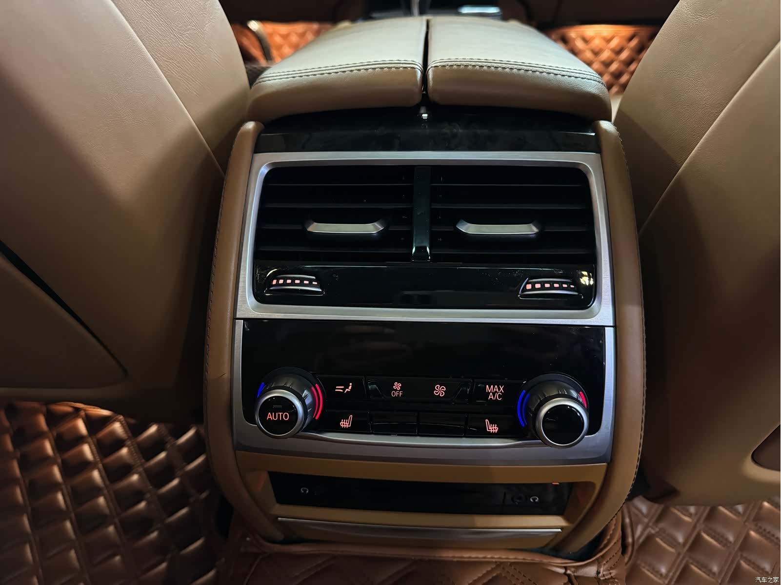 BMW 7 Series, 2017 19