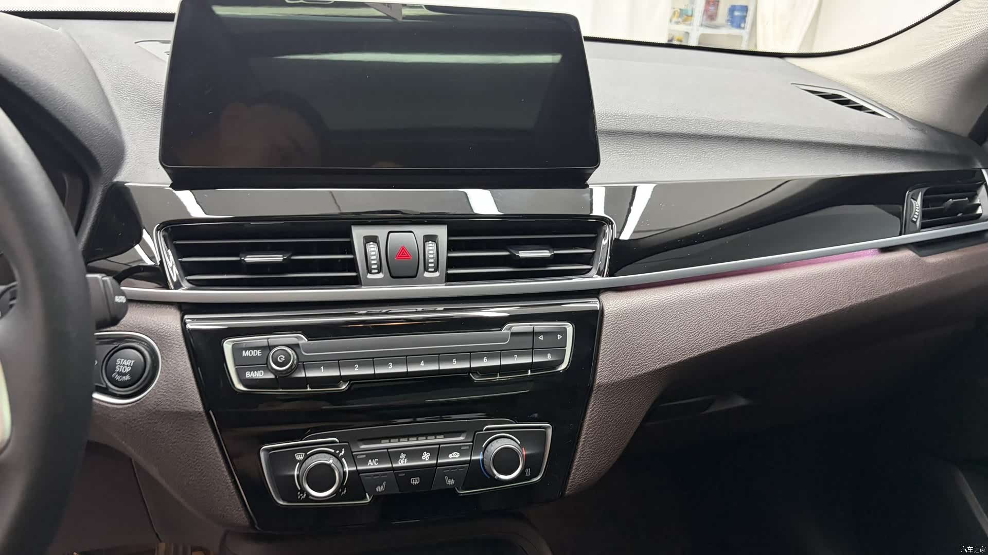 BMW X1, 2021 12