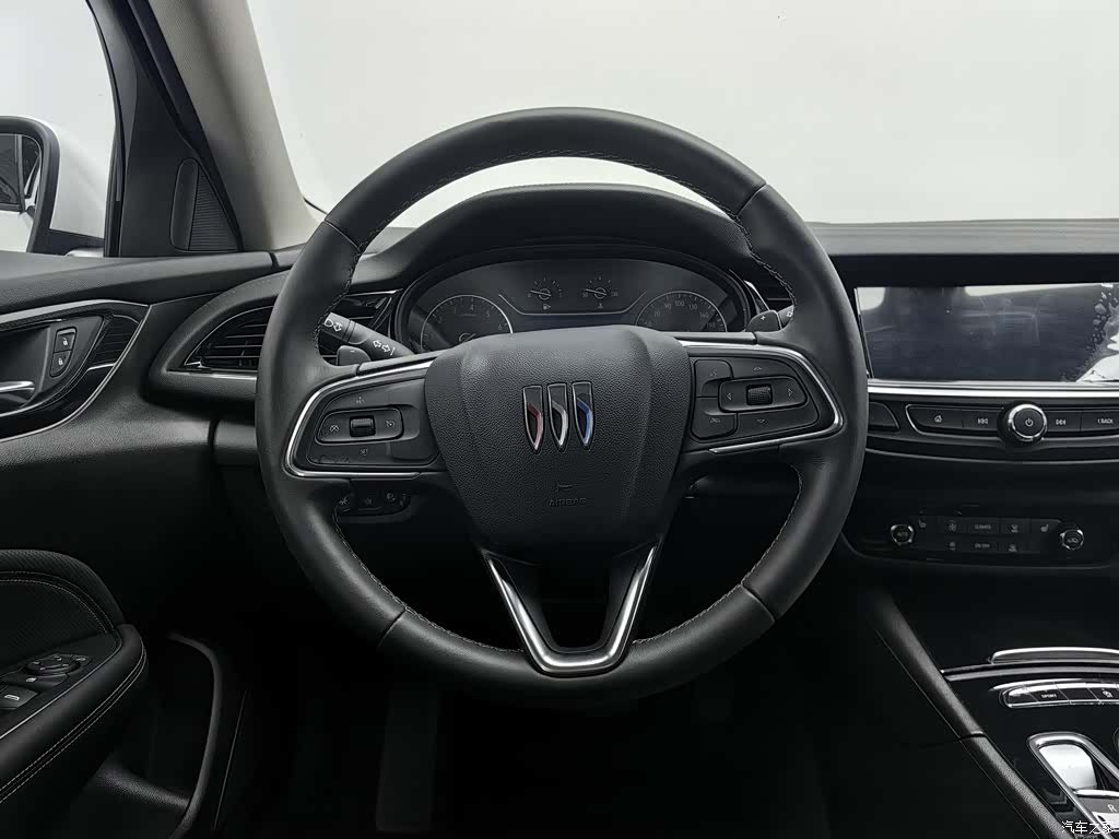 Buick Regal, 2023 11