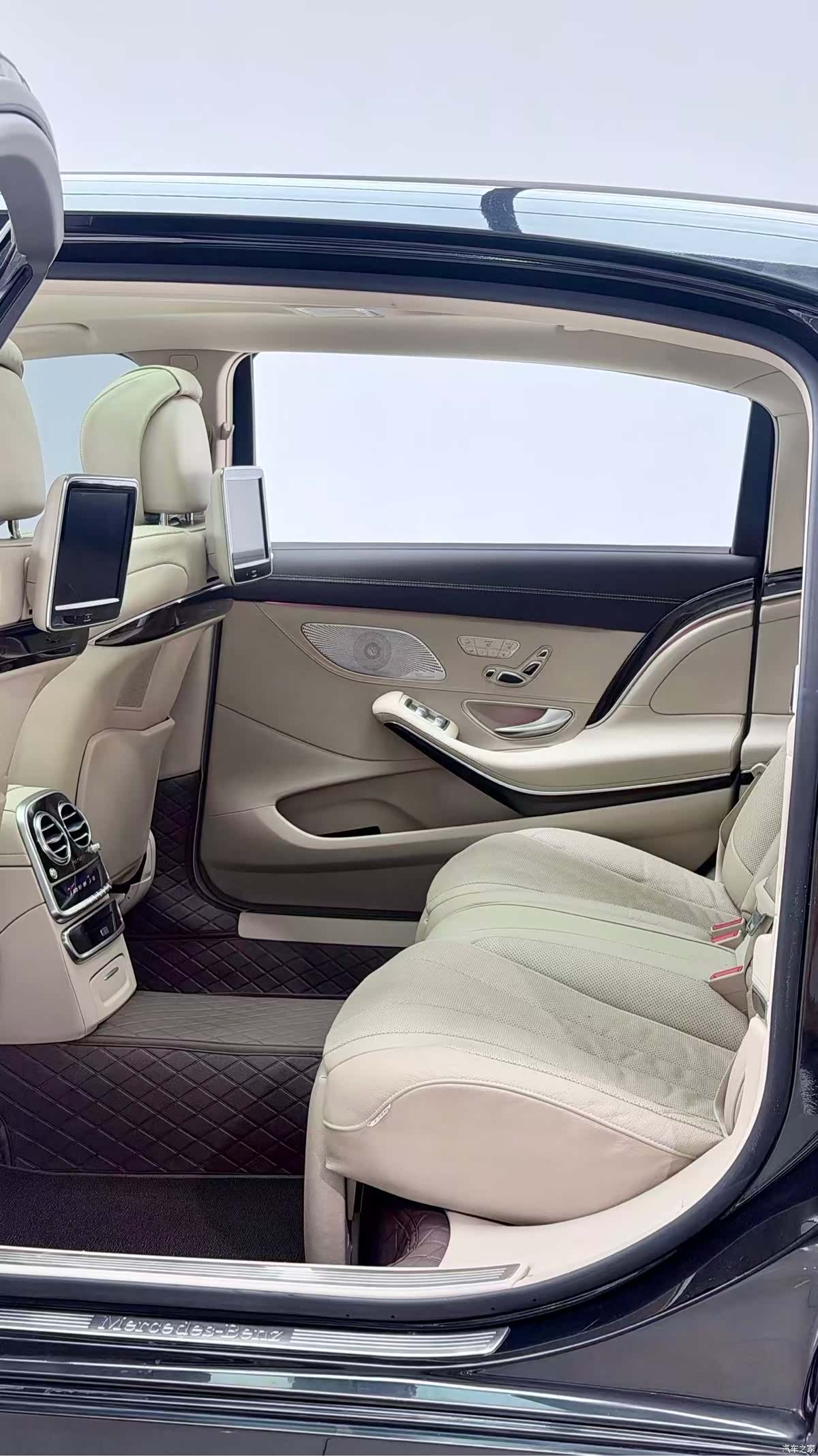 Maybach S-Class, 2015 9