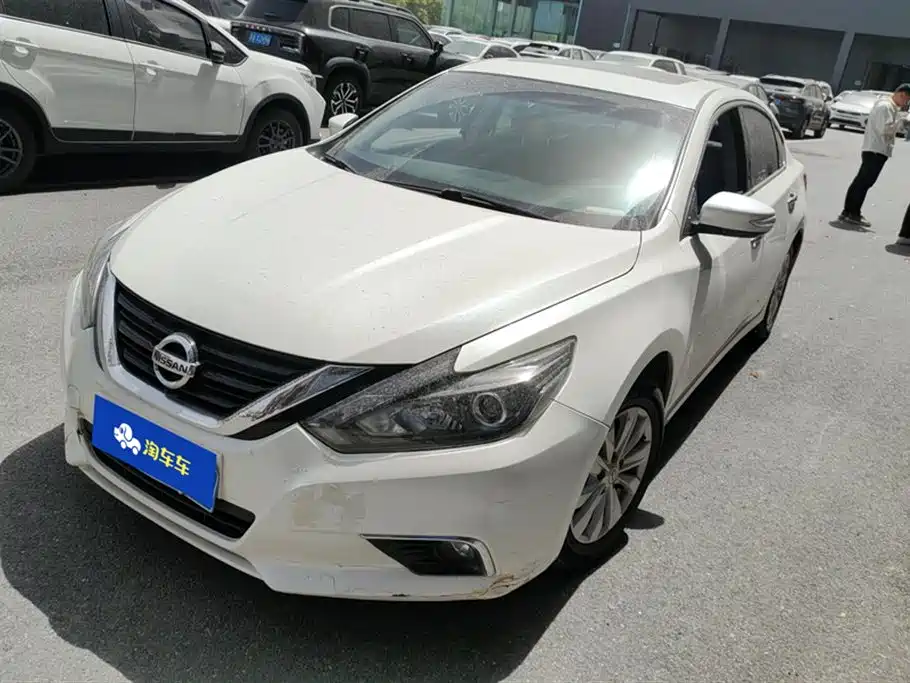 Nissan Teana Nissan Teana