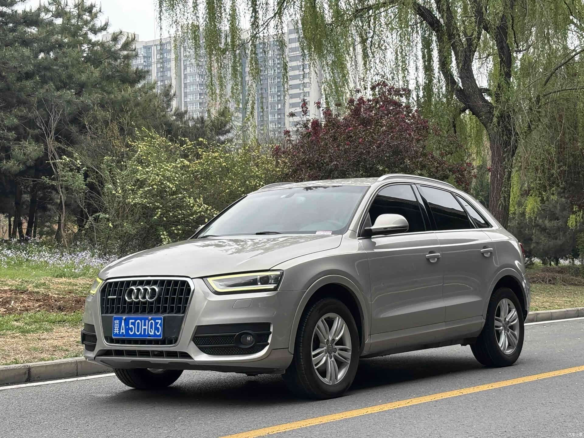Audi Q3, 2013 1