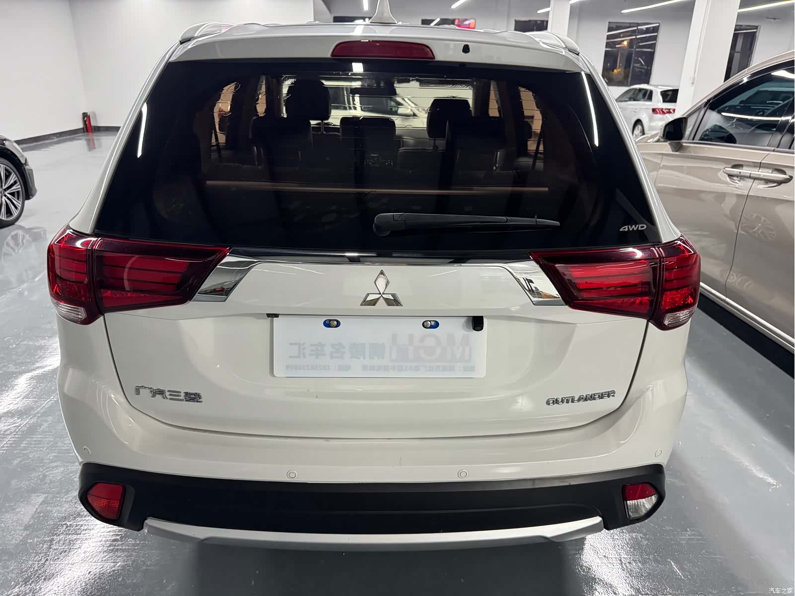 Mitsubishi Outlander, 2018 4