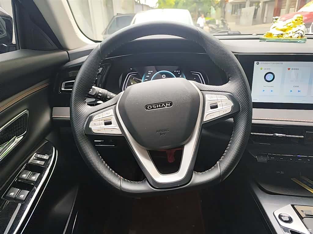 Changan X7, 2022 11