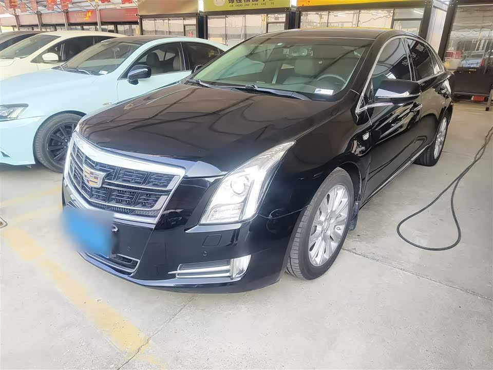 Cadillac XTS