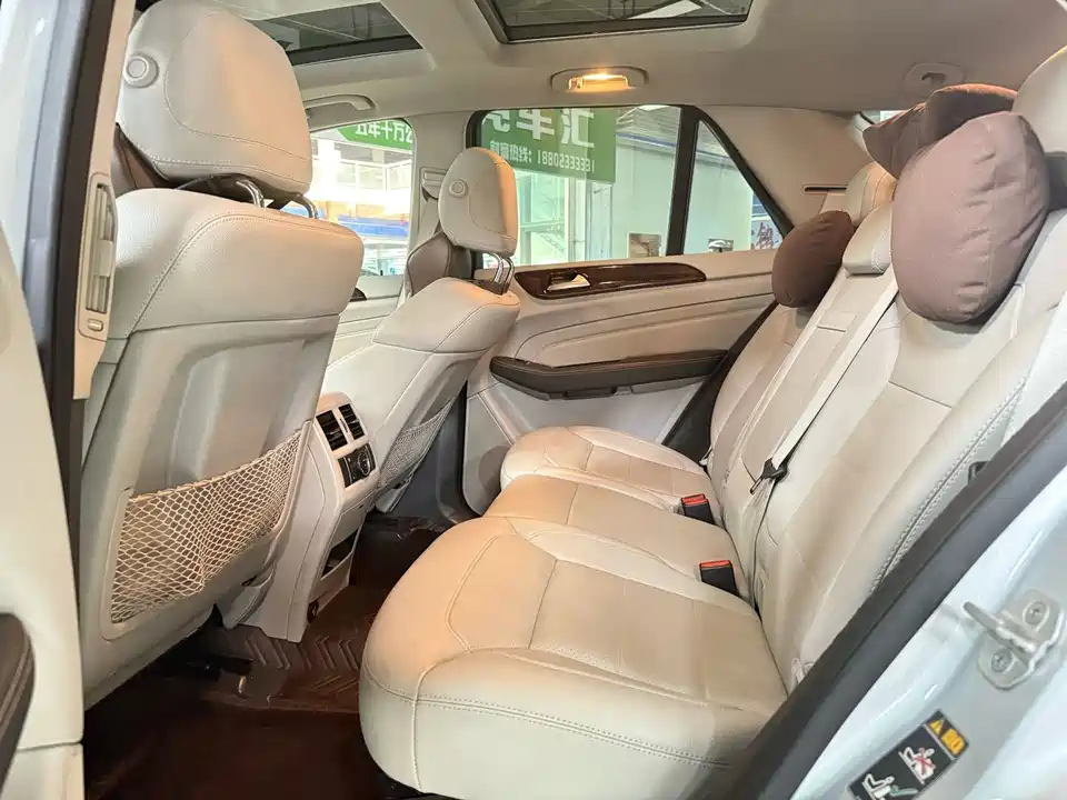 Mercedes-Benz M class