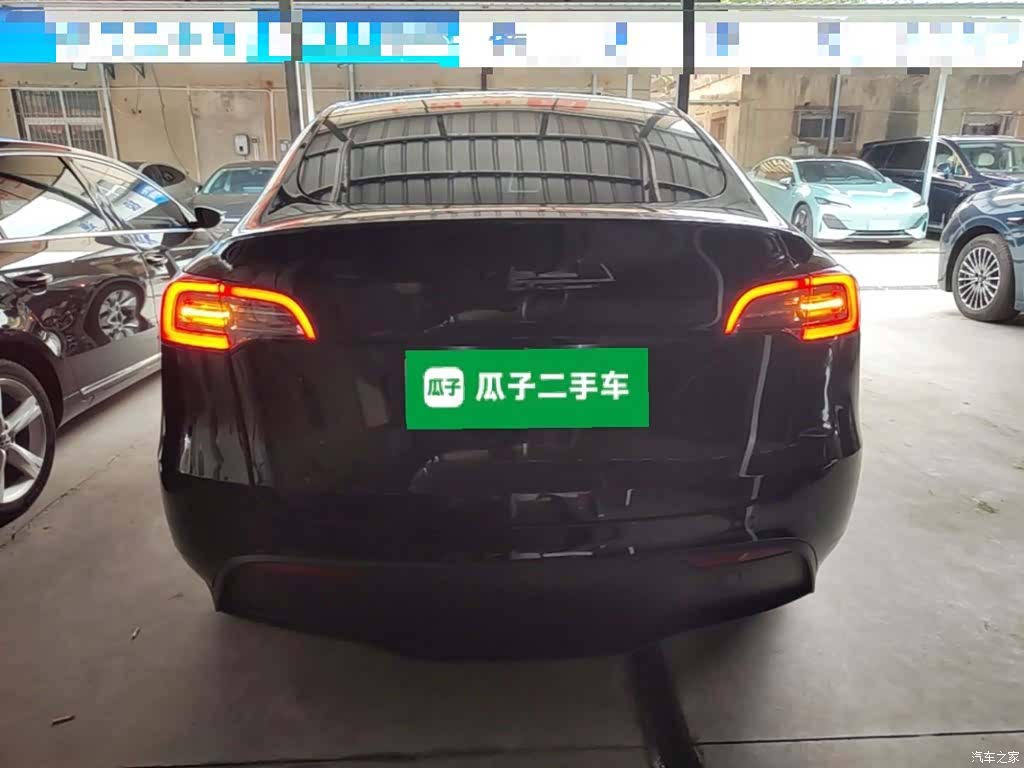 Tesla Model Y, 2023 6