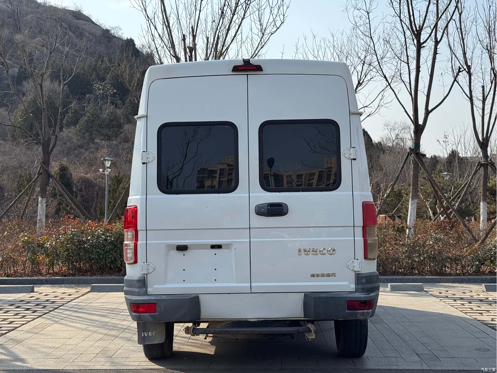 Iveco A35, 2020 10