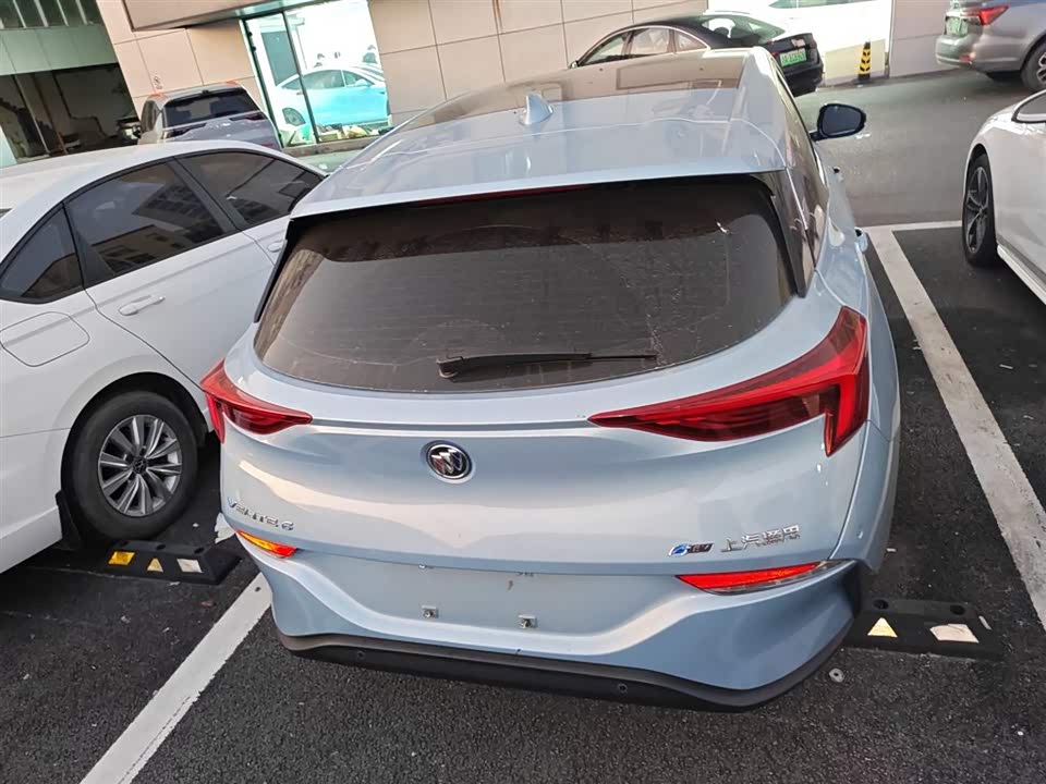 Buick Slightly blue 6