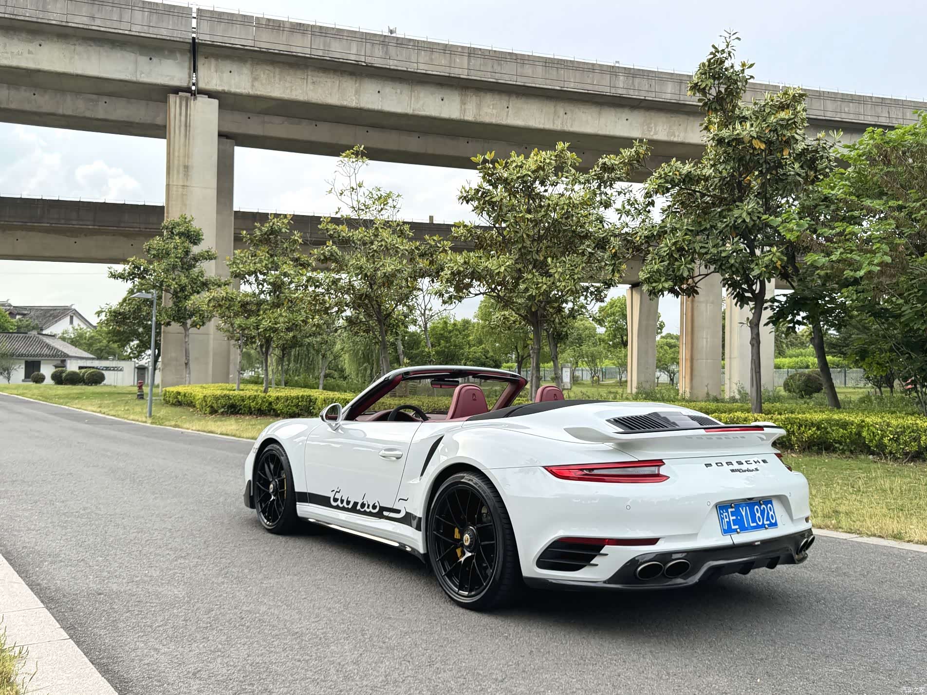 Porsche 911, 2017 15