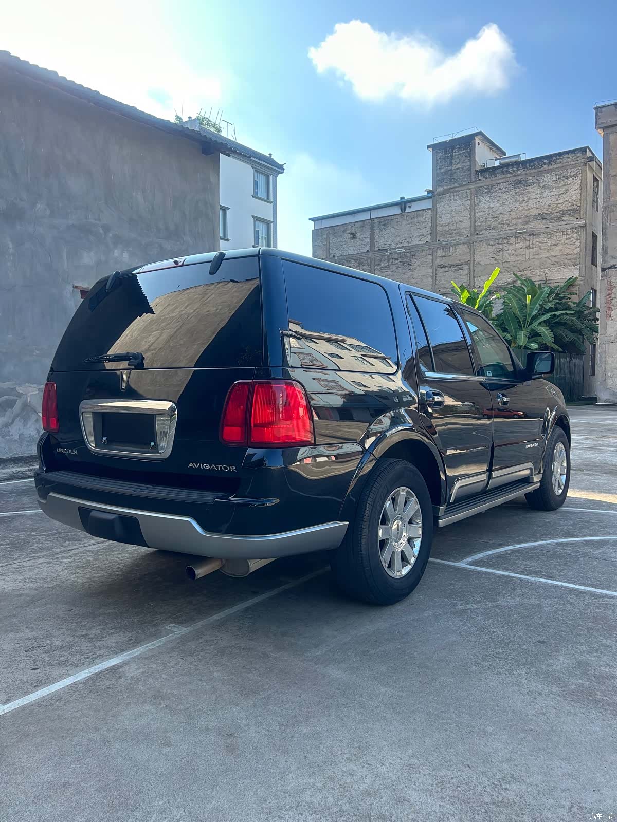 Lincoln Navigator, 2005 7