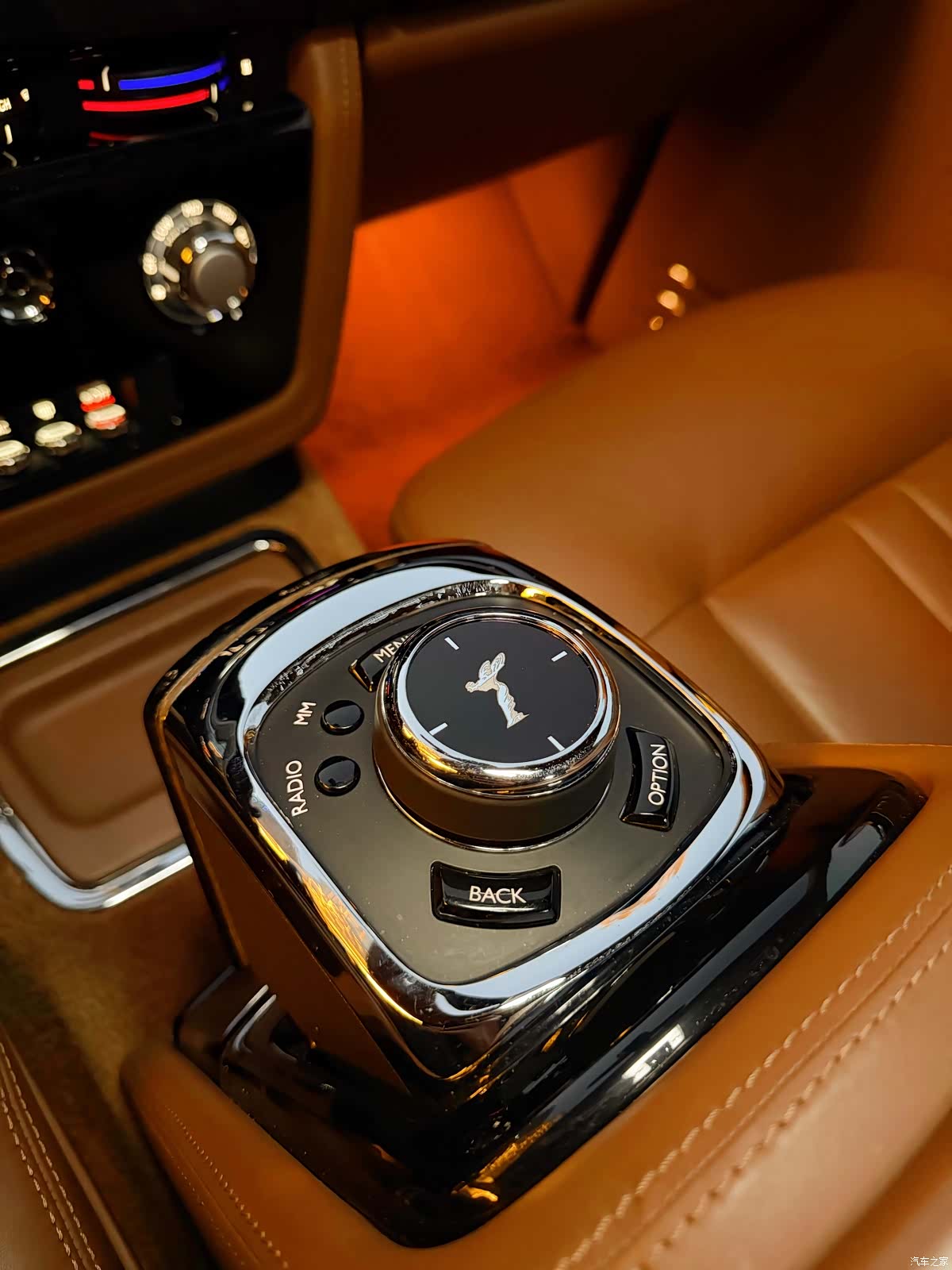 Rolls-Royce Phantom, 2017 9