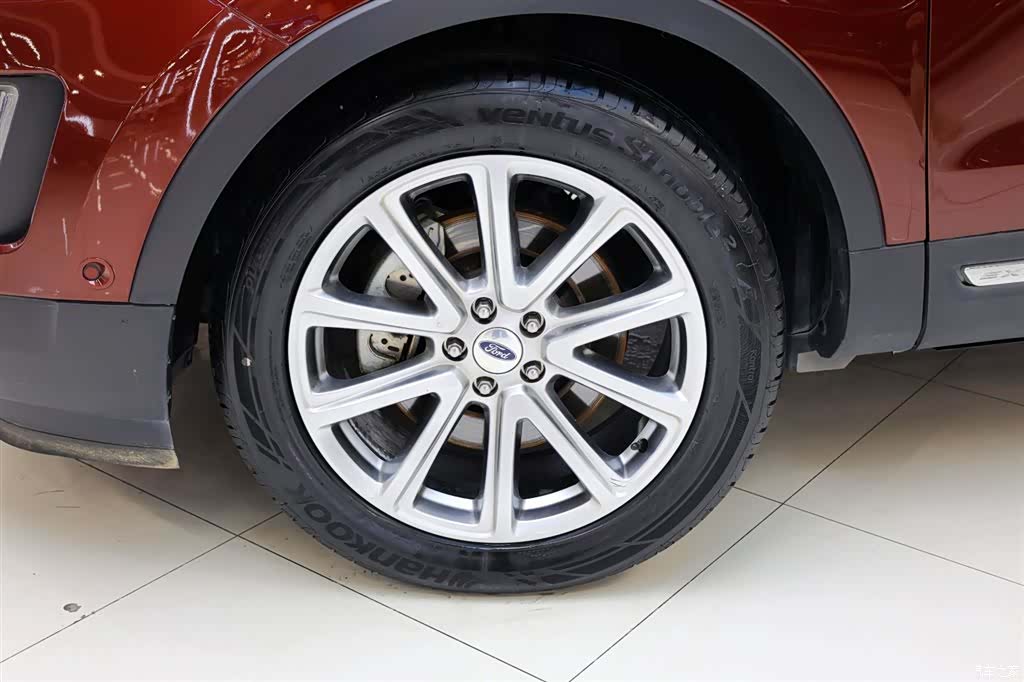 Ford Explorer, 2016 13