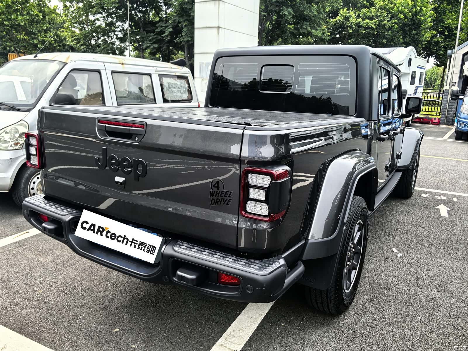 Jeep Gladiator, 2023 2