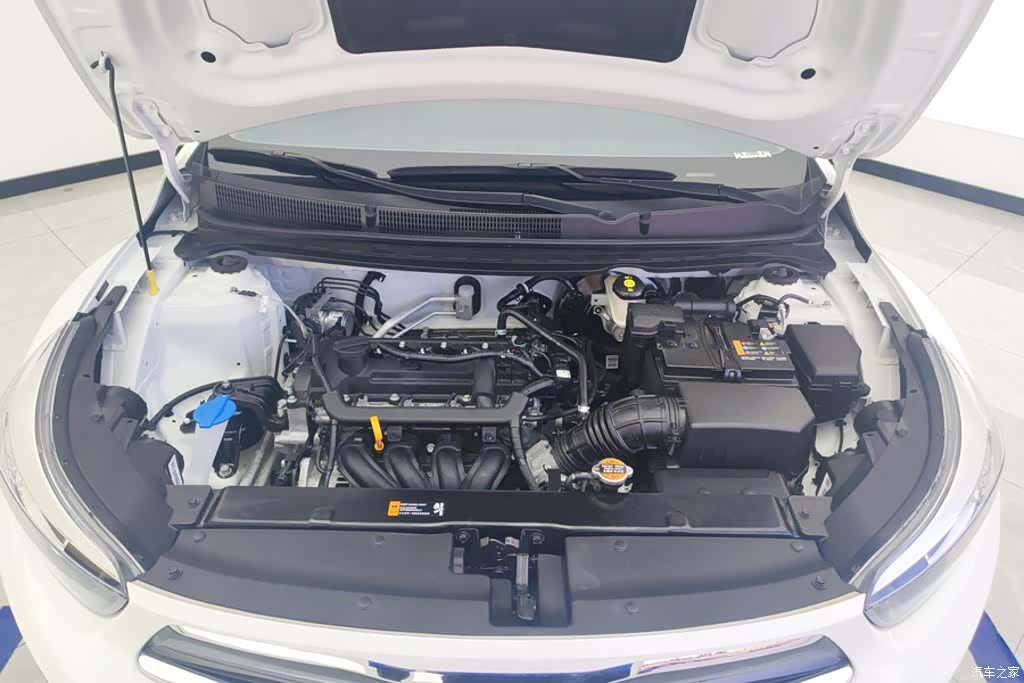 Kia KX1, 2024 10