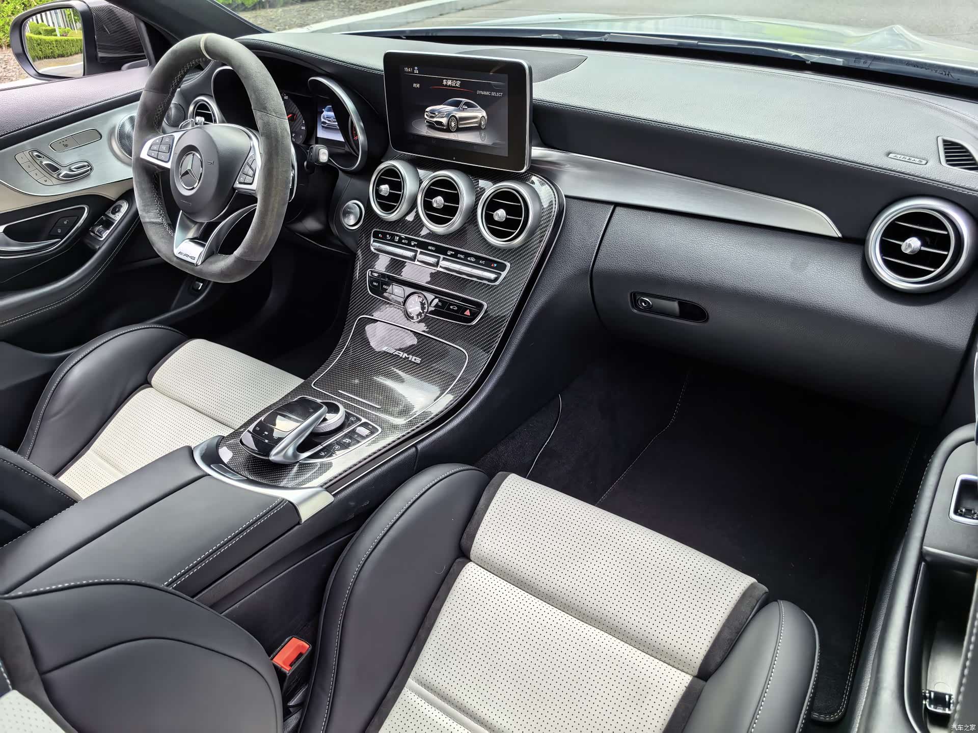 Mercedes-Benz C-Class, 2018 24