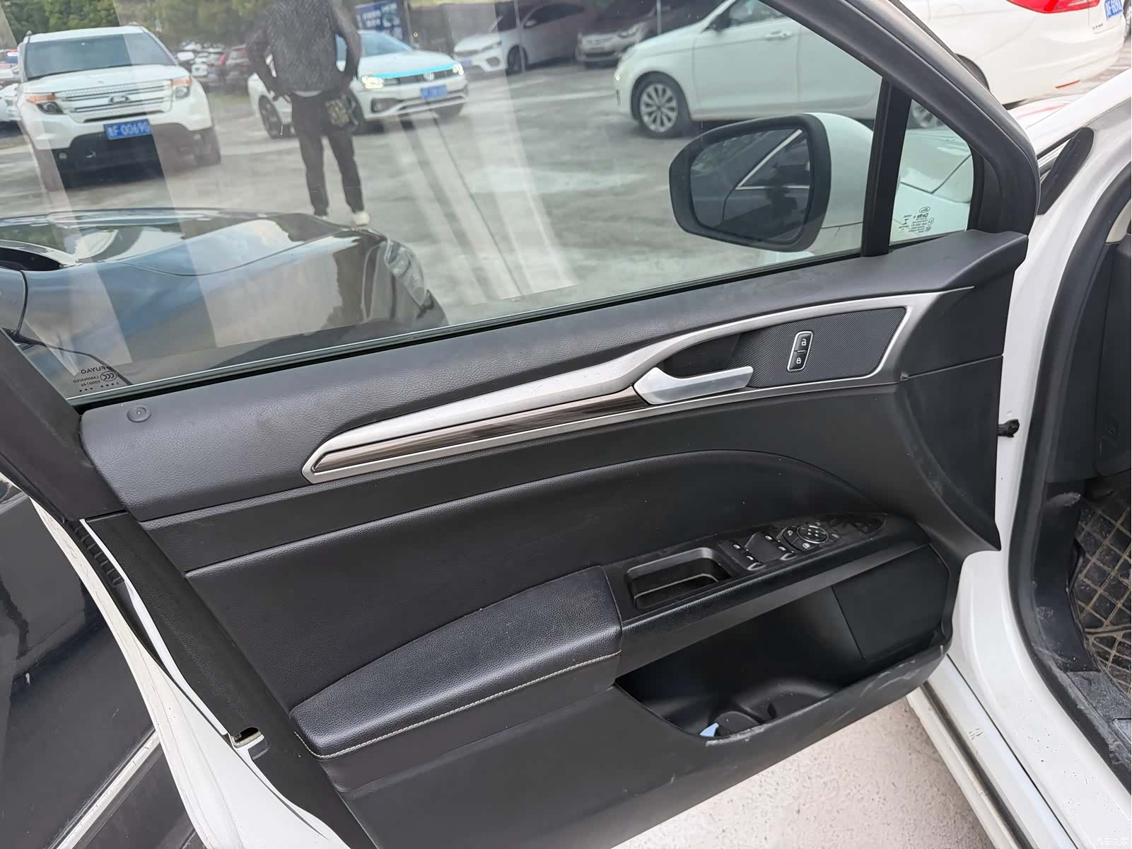 Ford Mondeo, 2018 11