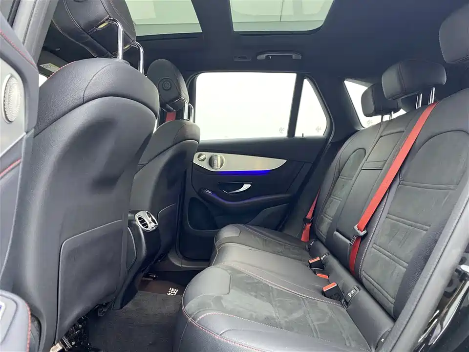 Mercedes-Benz GLC AMG