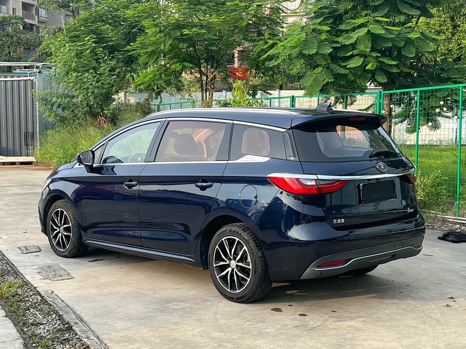 BYD Song MAX BYD Song MAX