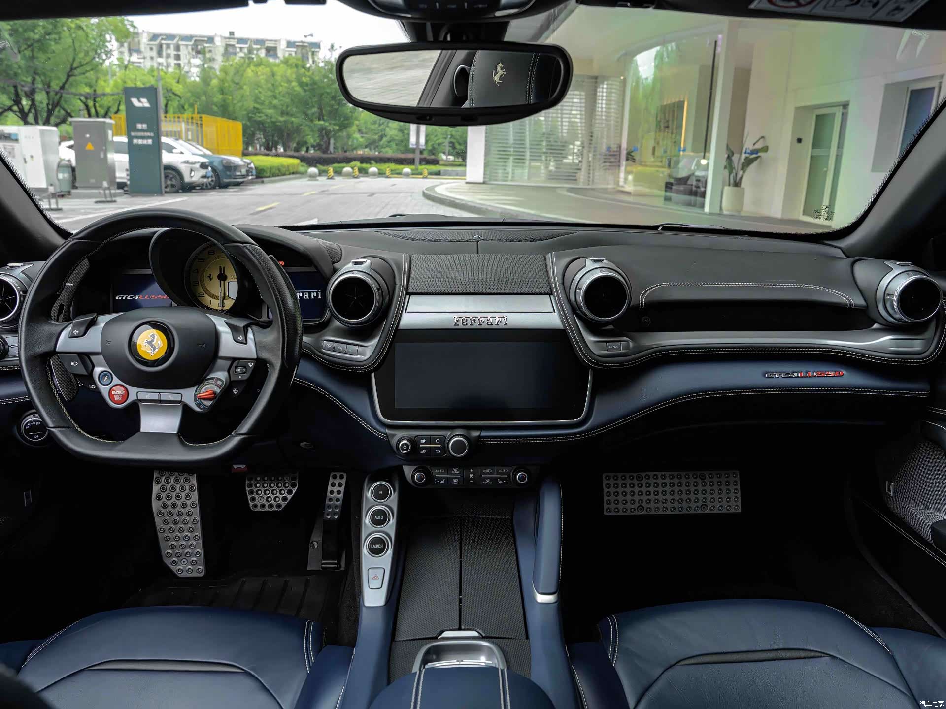 Ferrari GTC4Lus, 2018 19