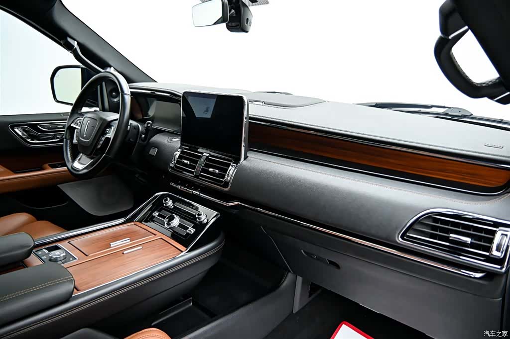 Lincoln Navigator, 2020 15