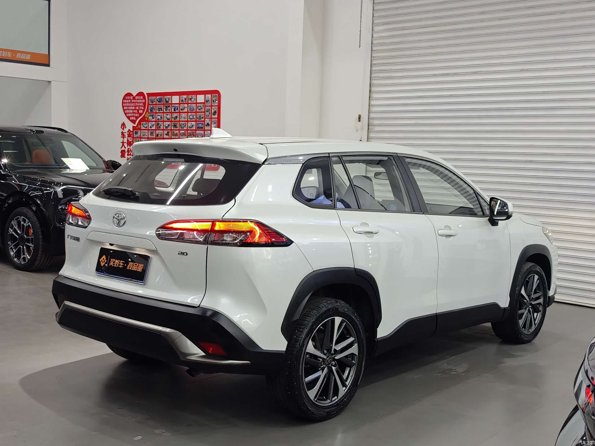 Toyota Frontlander, 2022 все фото