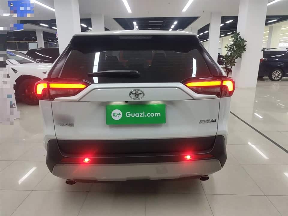 Toyota RAV4 Rongfang