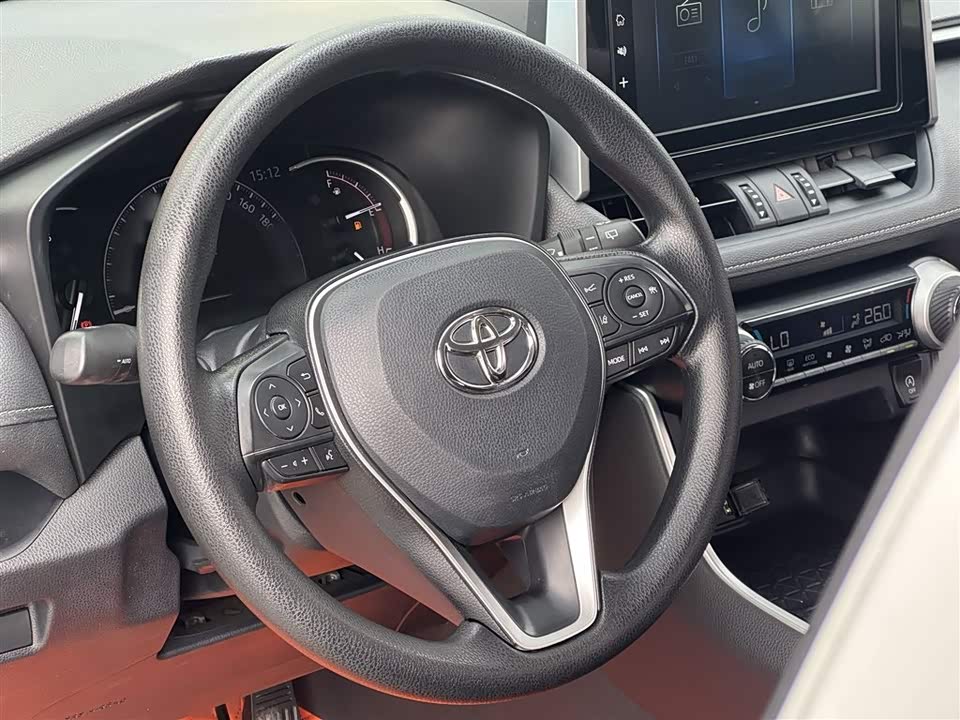 Toyota RAV4 Rongfang