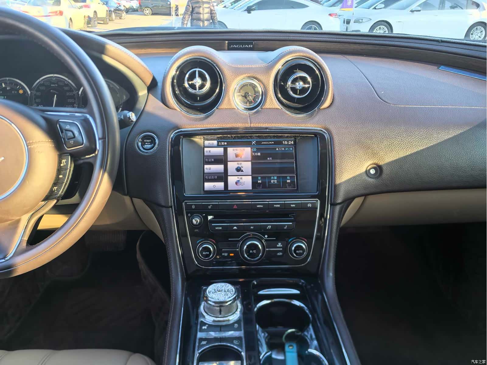 Jaguar XJ, 2014 13