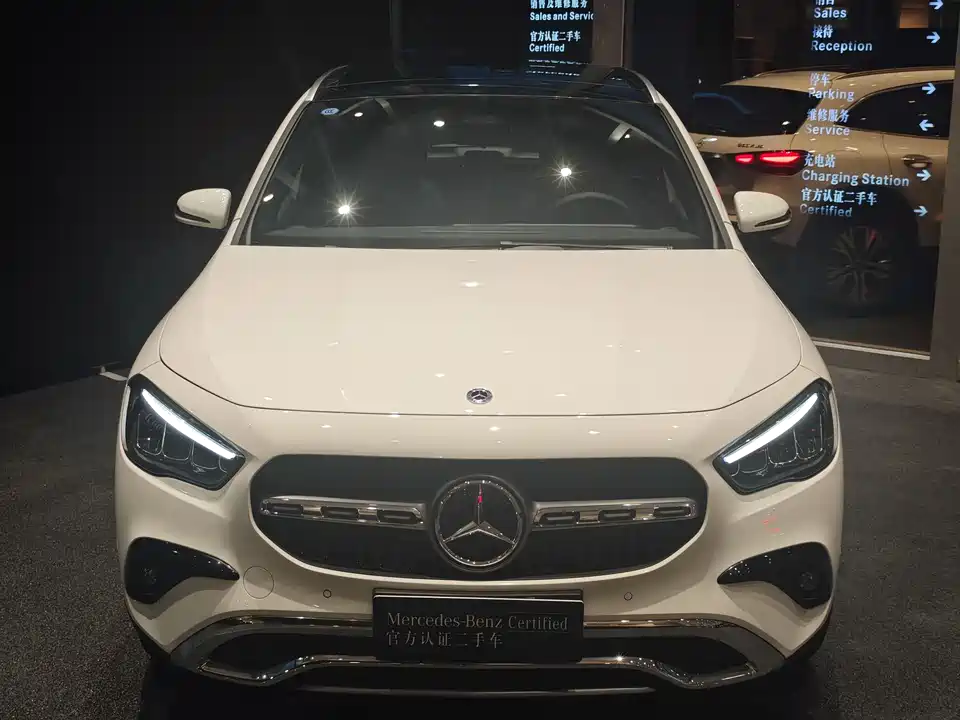 Mercedes-Benz GLA