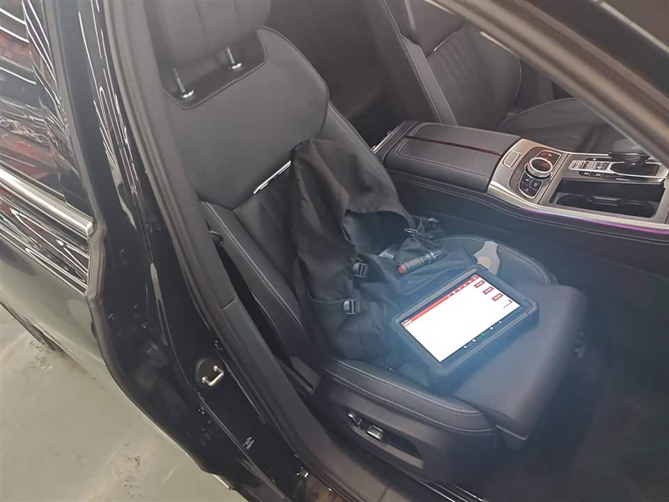 Hongqi H9 Hongqi H9