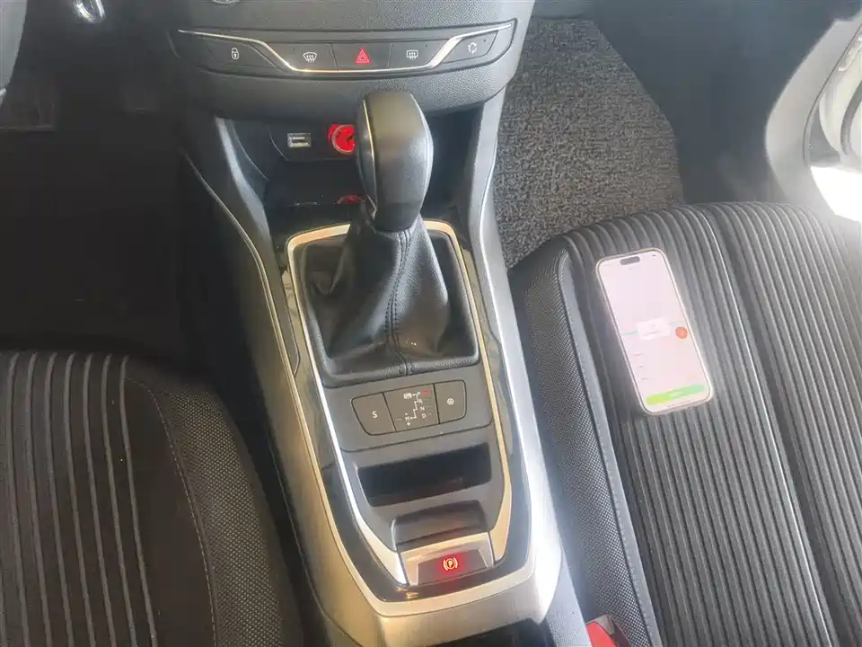 Peugeot 408 Peugeot 408