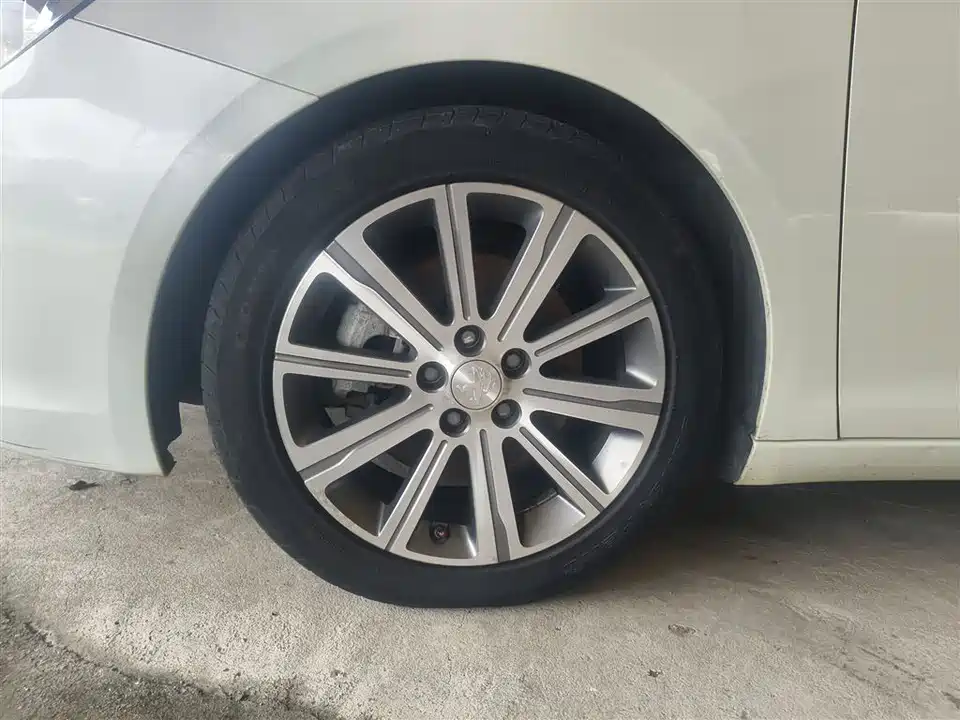 Peugeot 408 Peugeot 408