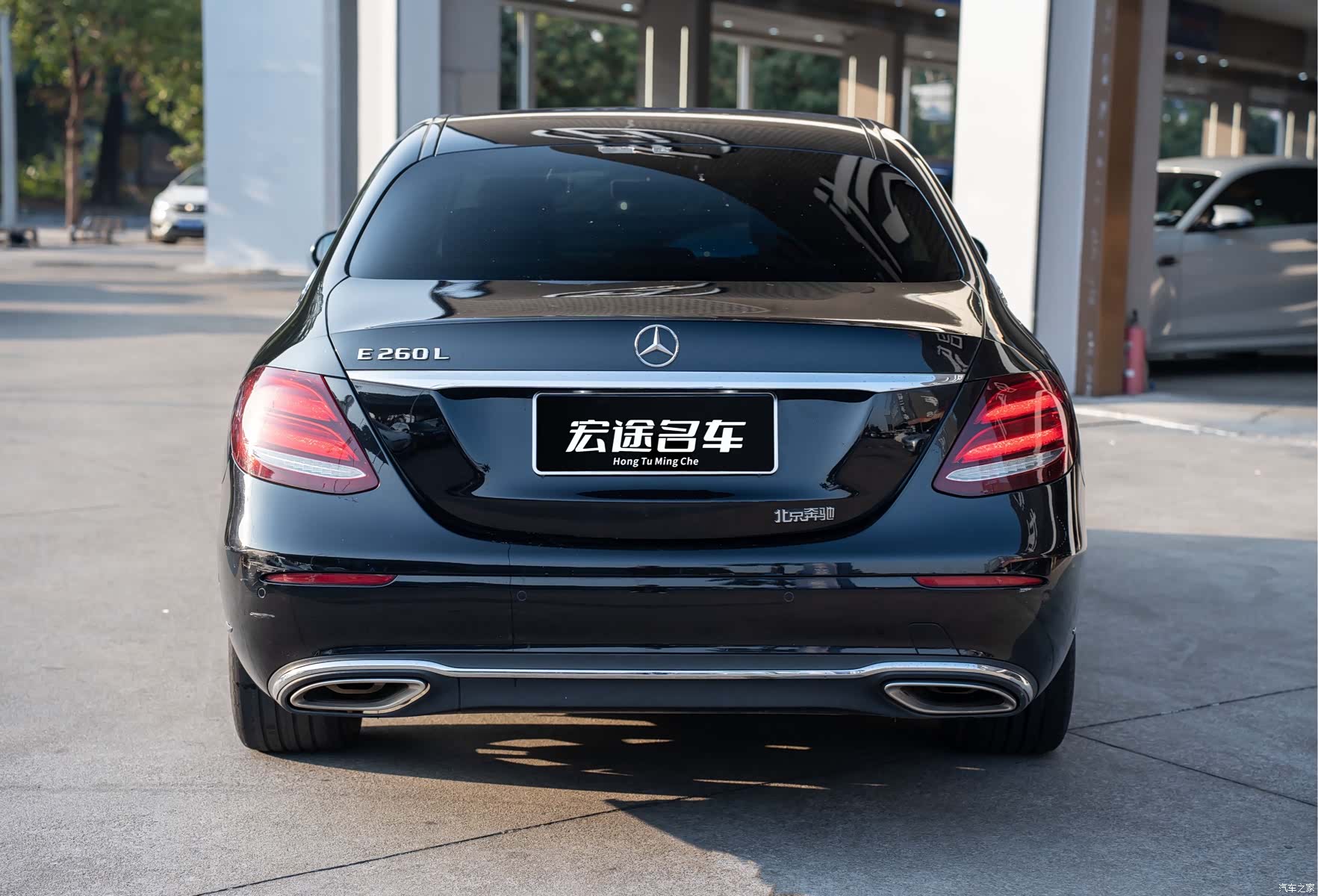 Mercedes-Benz E-Class, 2019 3