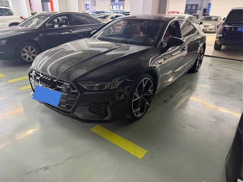 Audi A7L