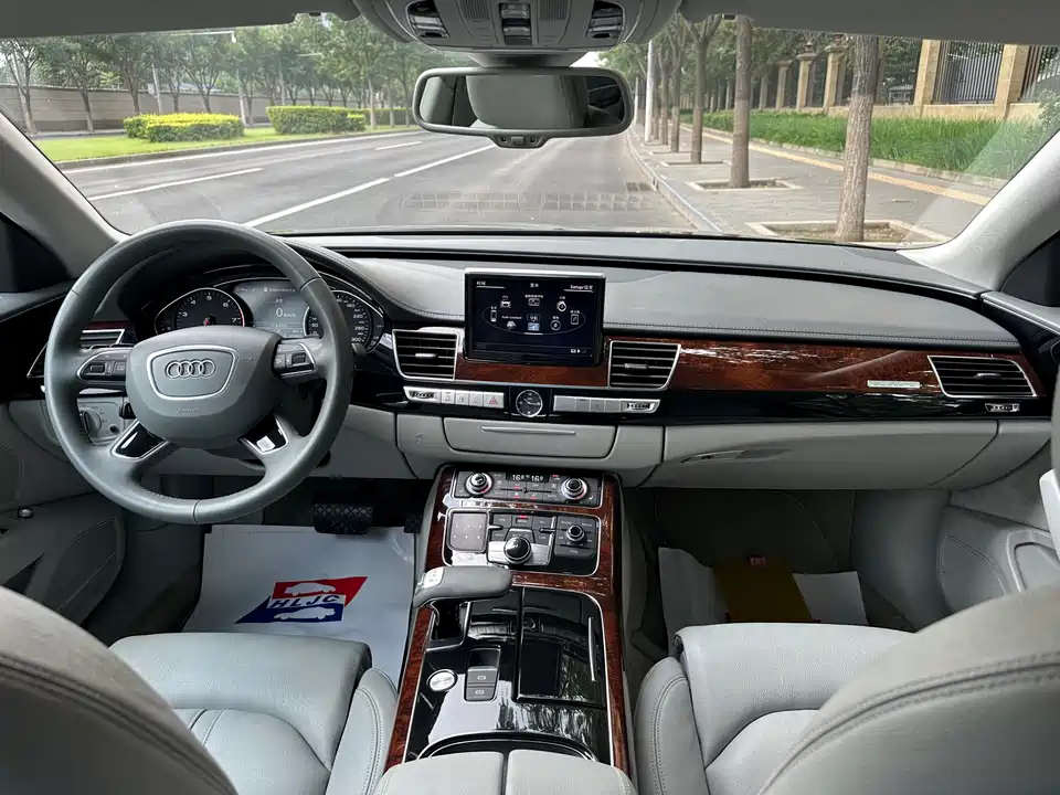 Audi A8 Audi A8