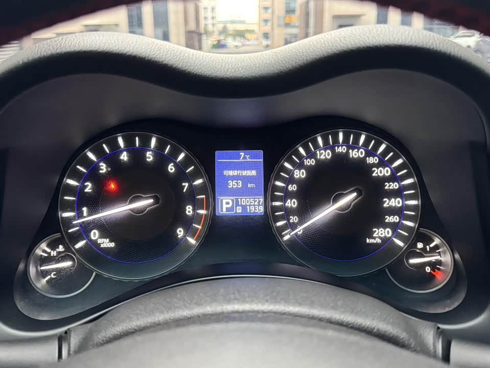 Infiniti Q70 Infiniti Q70