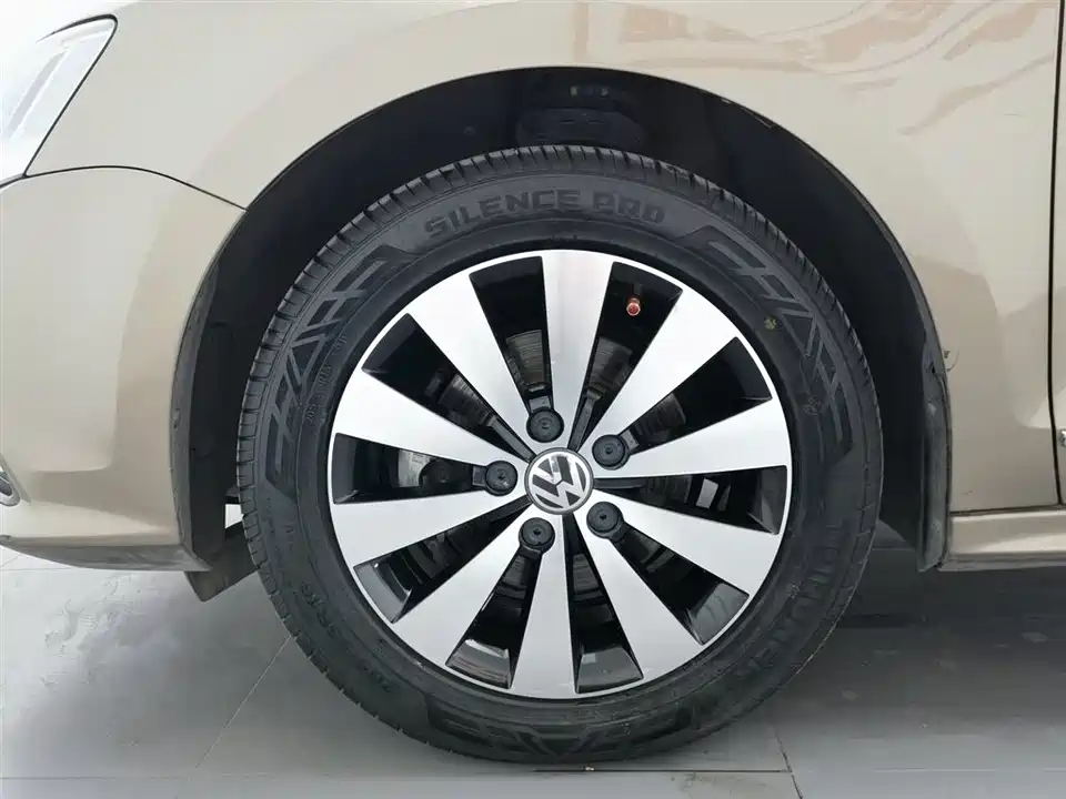 Volkswagen Sagitar Volkswagen Sagitar