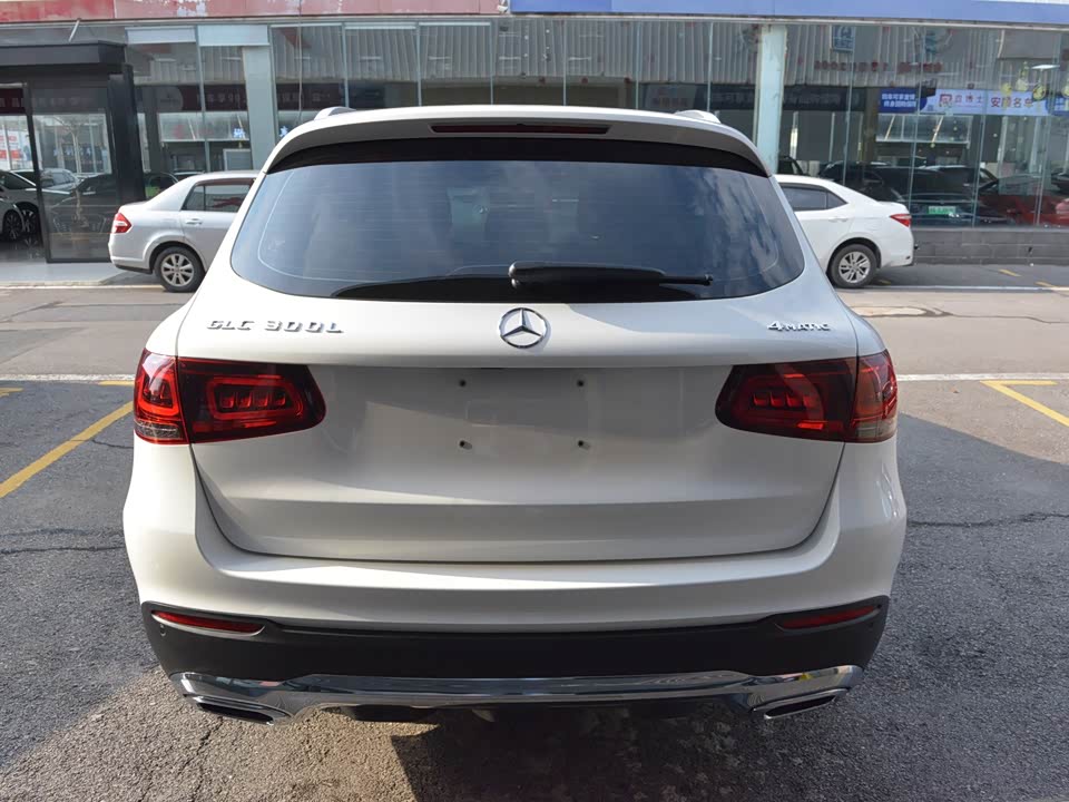 Mercedes-Benz GLC Mercedes-Benz GLC
