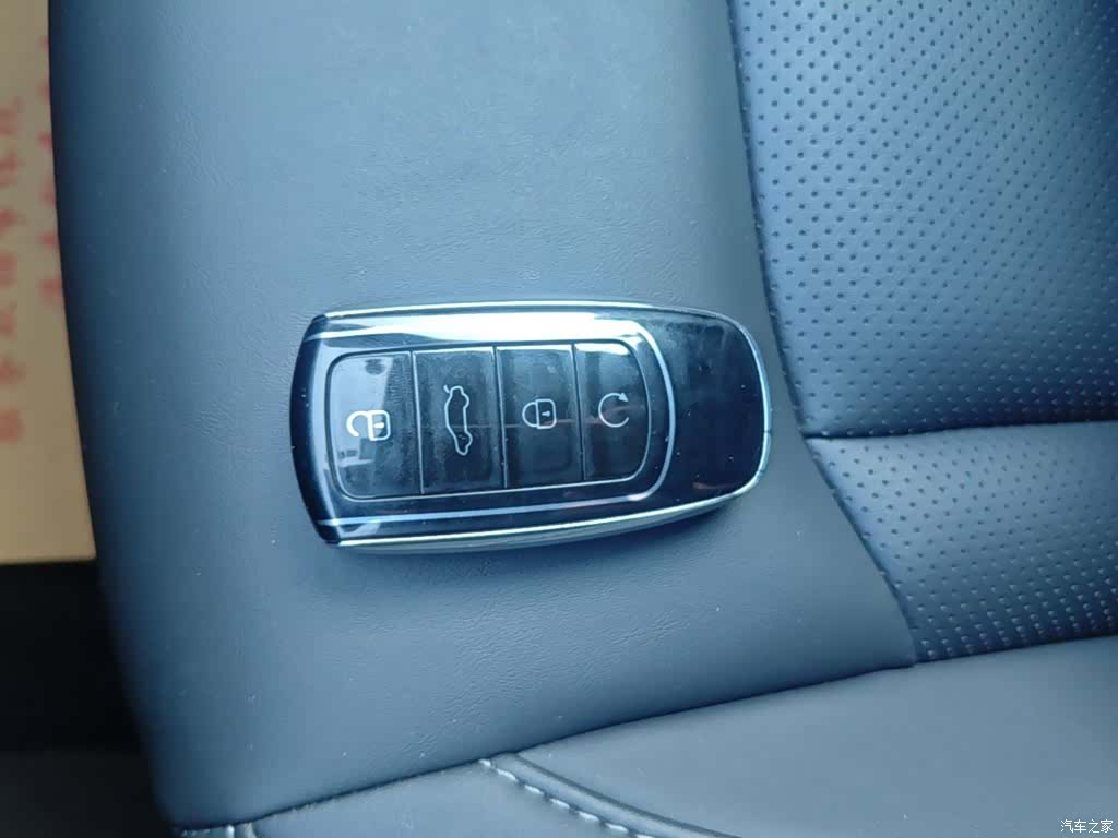 Chery Tiggo 8, 2025 9
