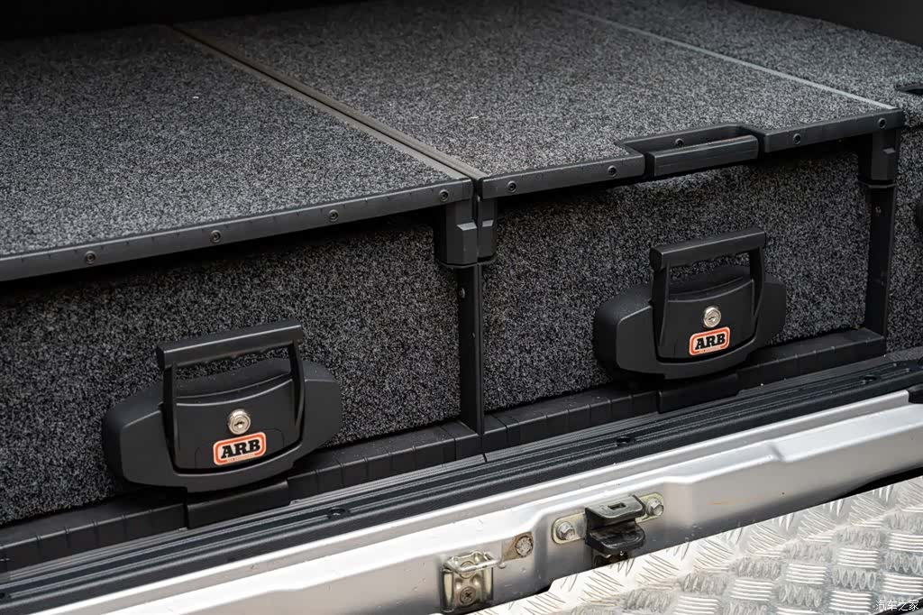 Toyota Land Cruiser, 2017 18