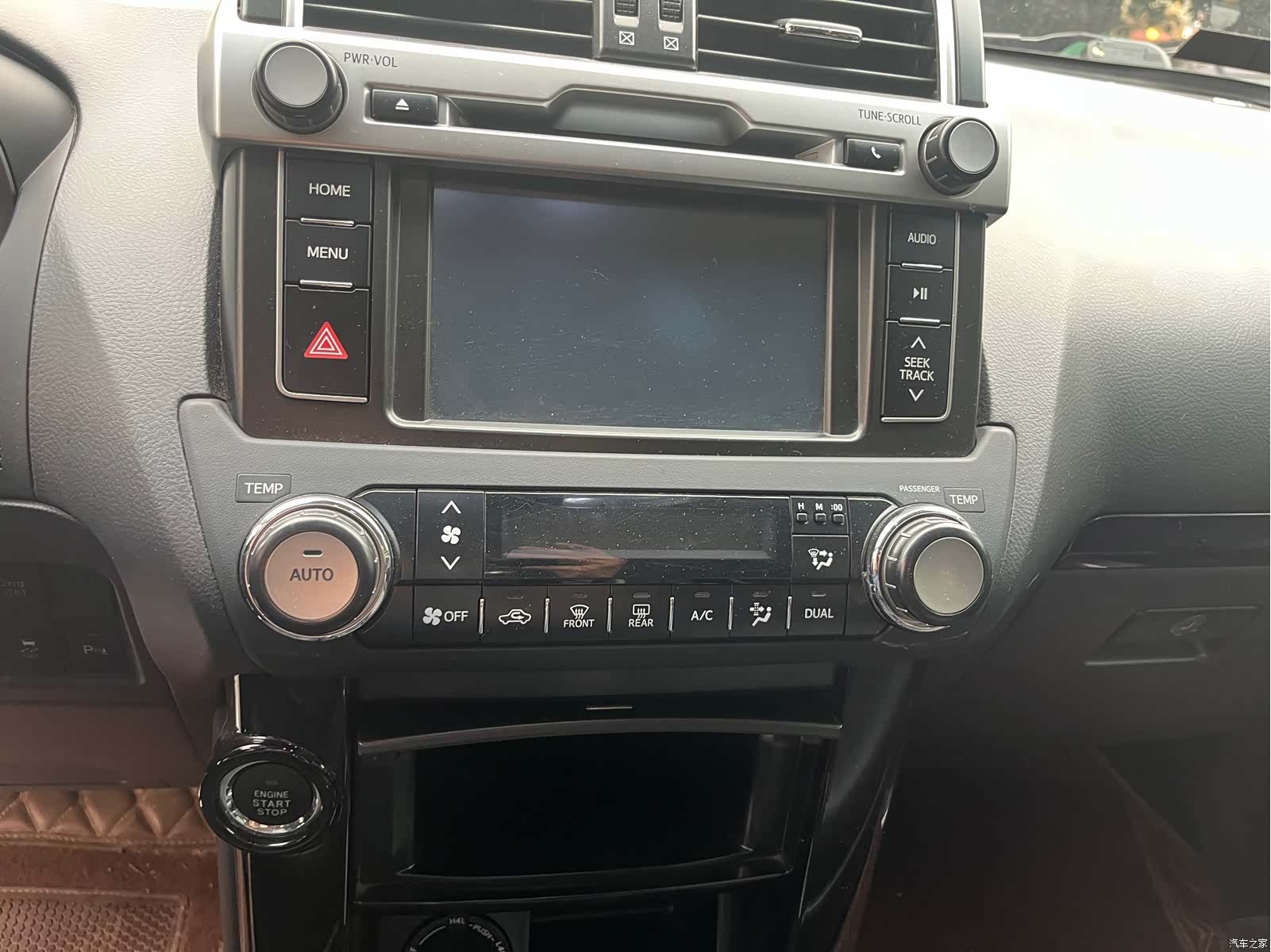 Toyota Prado, 2017 10