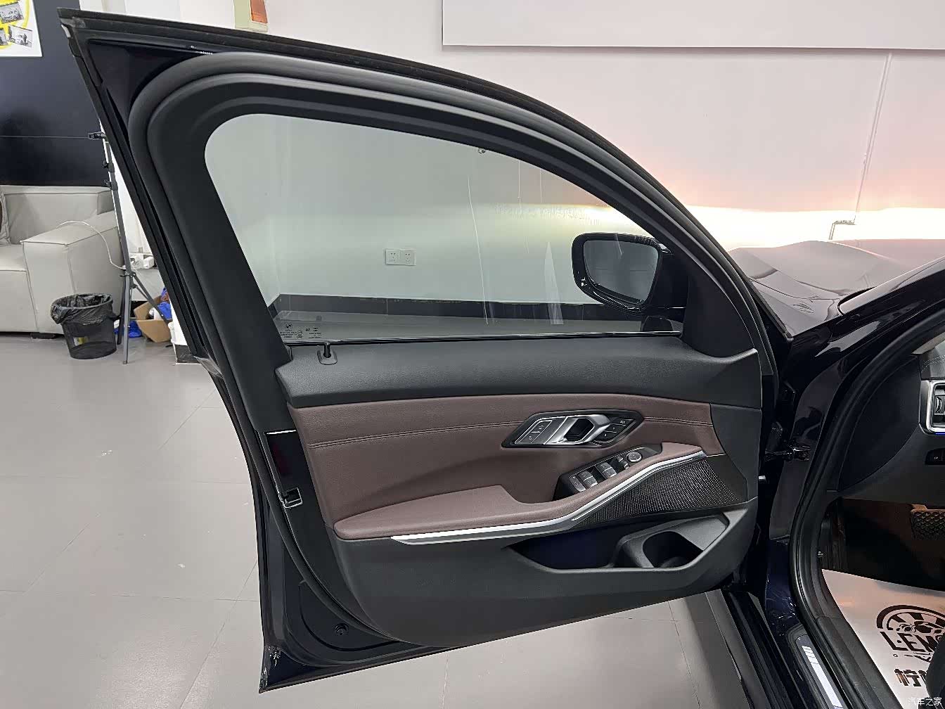 BMW 3 Series, 2020 26