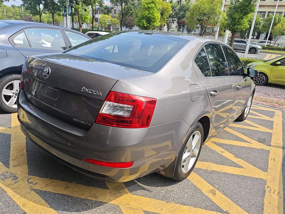 Skoda Octavia Skoda Octavia