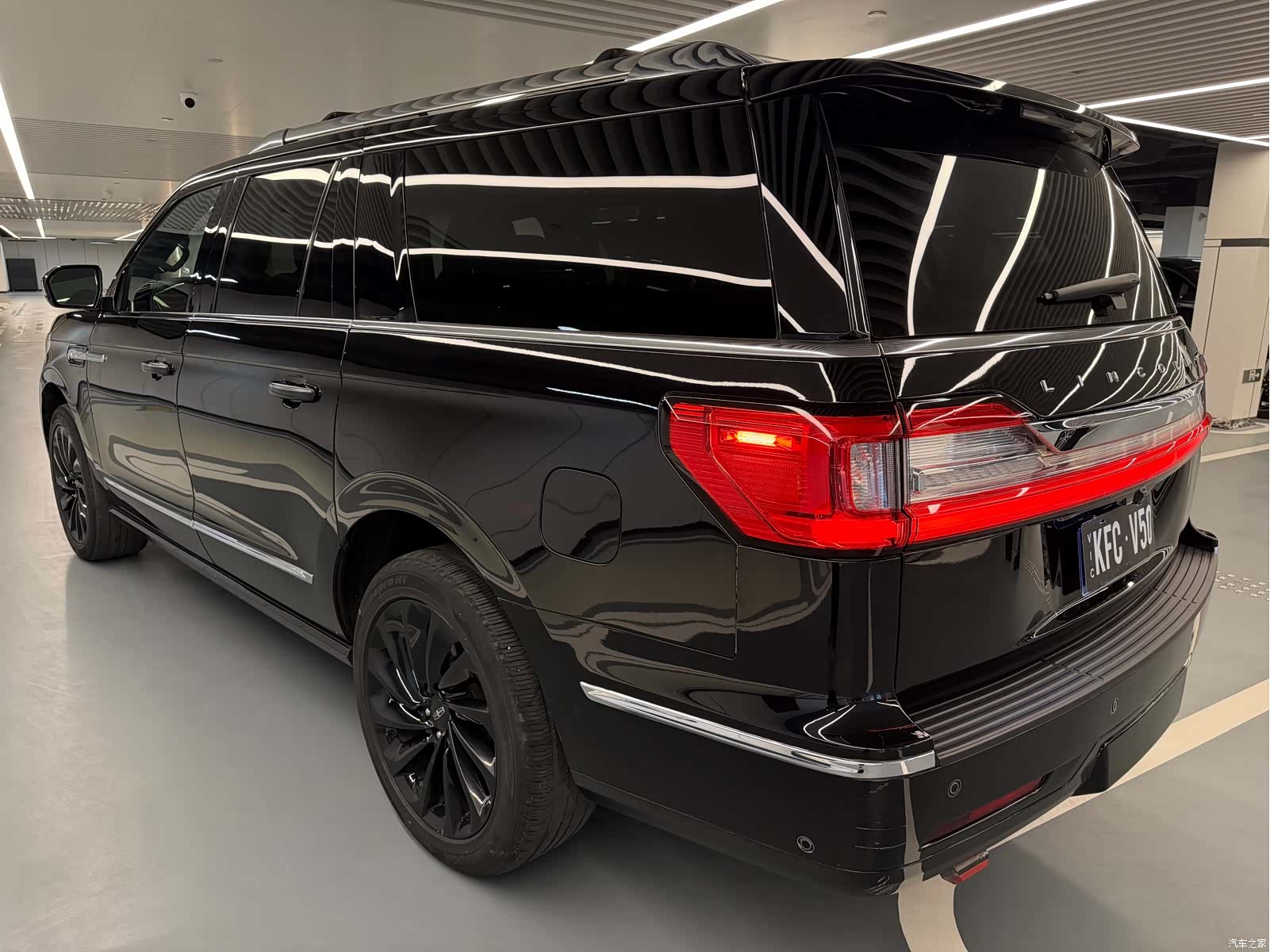 Lincoln Navigator, 2022 9