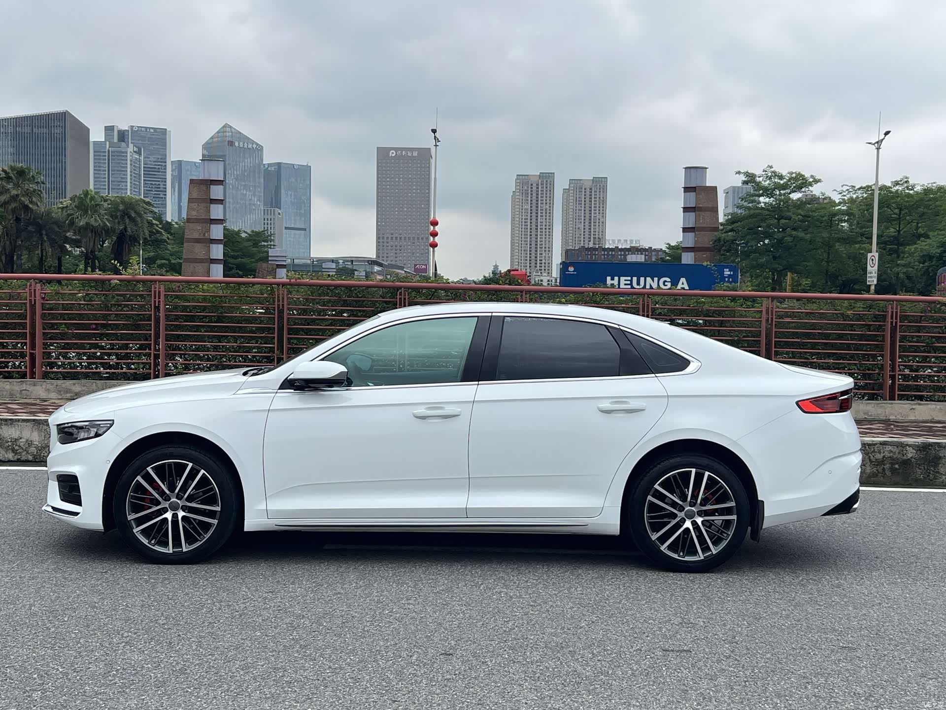Geely Preface, 2022 19