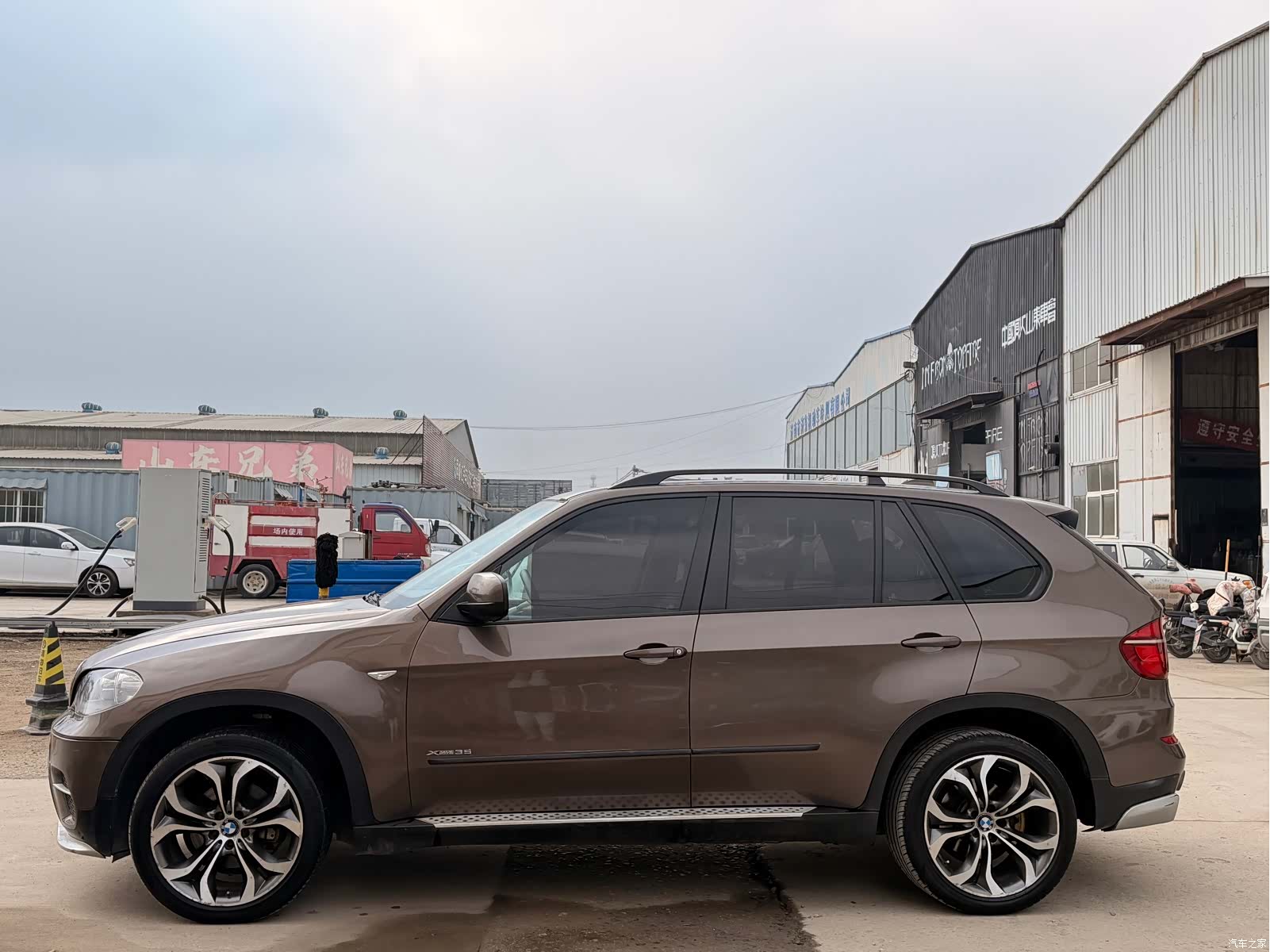BMW X5, 2012 8