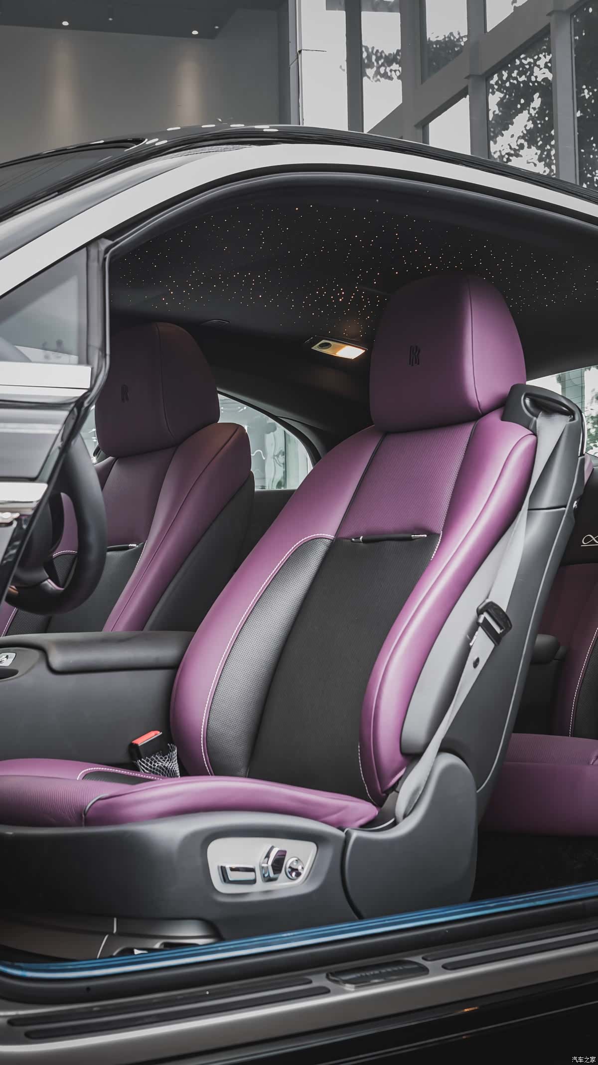 Rolls-Royce Wraith, 2021 7