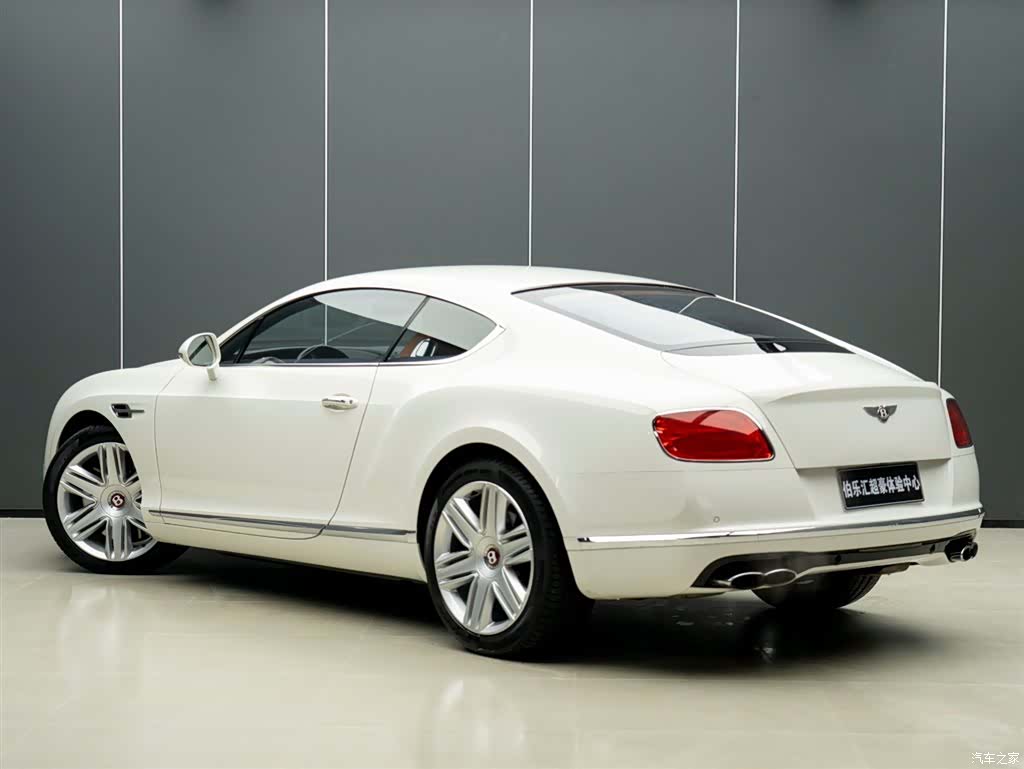 Bentley Continental GT, 2019 3